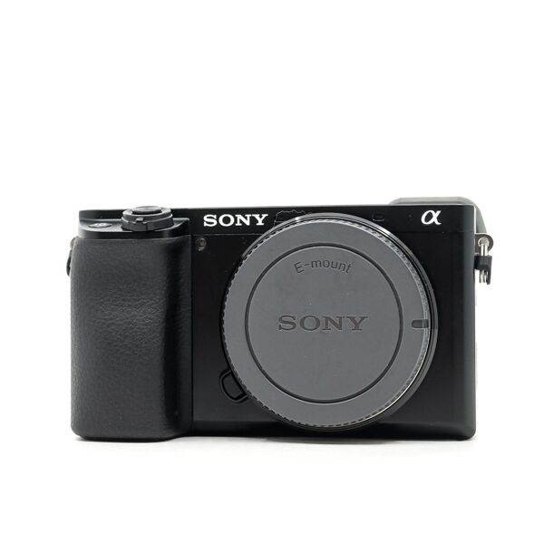 sony alpha a6100 (condition: like new)