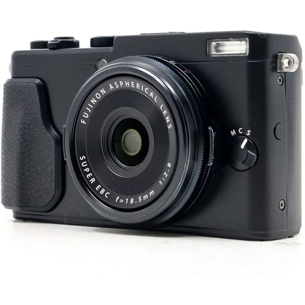 fujifilm x70 (condition: excellent)