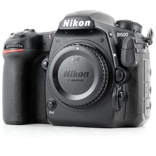 nikon d500 (condition: s/r)