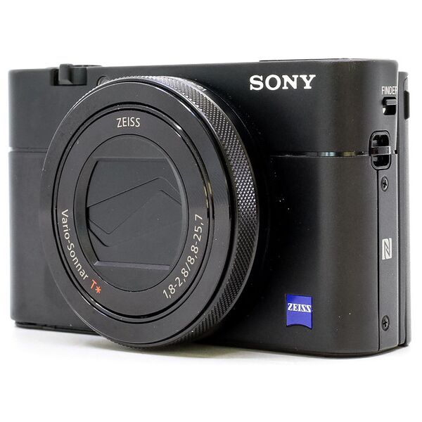 sony cyber-shot rx100 mark v (condition: like new)