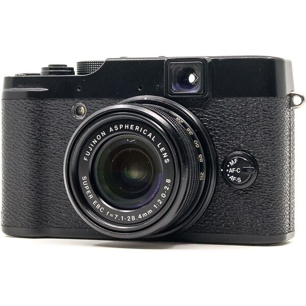 fujifilm x10 (condition: good)