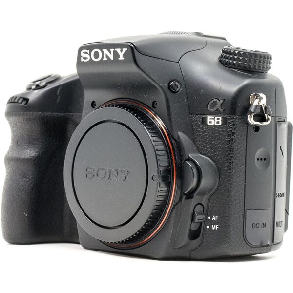 sony alpha slt-a68 (condition: excellent)