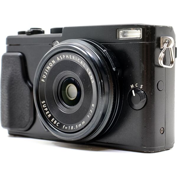 fujifilm x70 (condition: good)