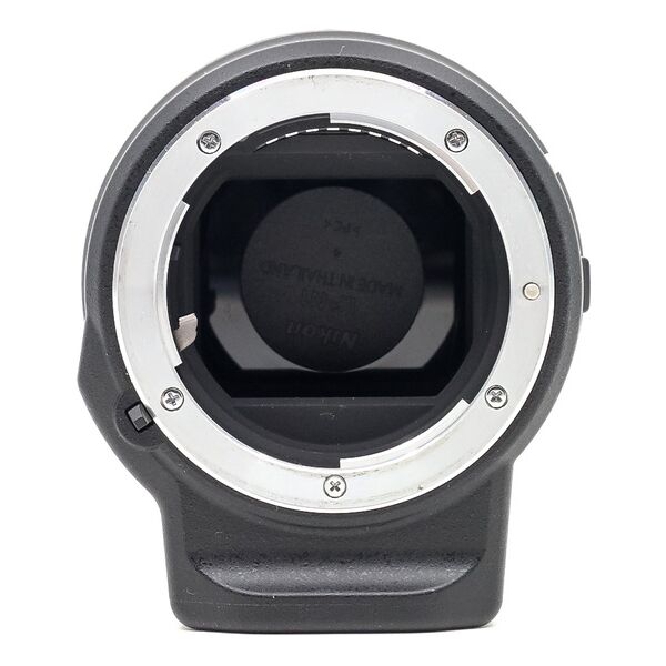 nikon ftz mount adapter (condition: like new)