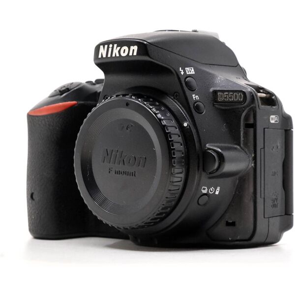 nikon d5500 (condition: good)