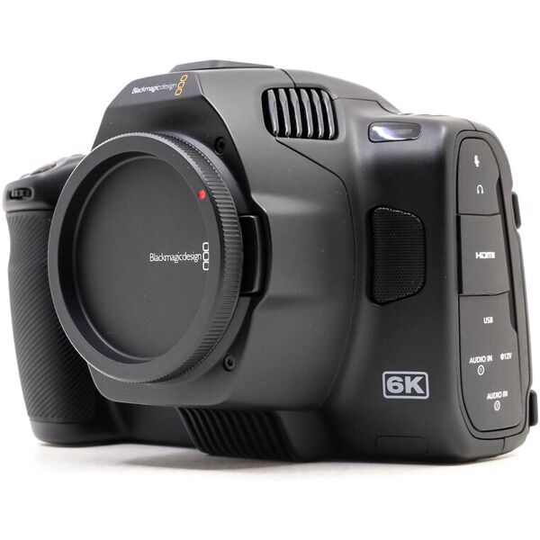 blackmagic design pocket cinema camera 6k g2 canon ef fit (condition: like new)