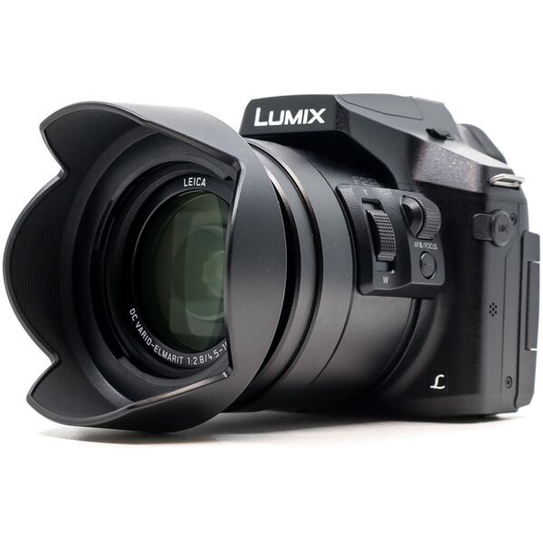 panasonic lumix dmc-fz300 (condition: like new)