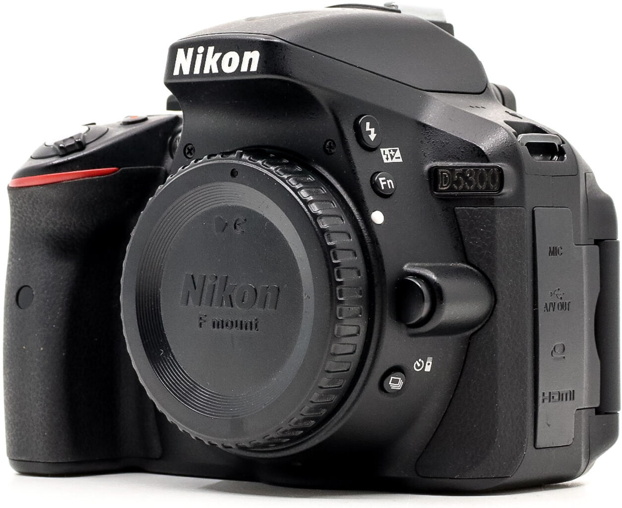 Nikon D5300 (Condition: Excellent)