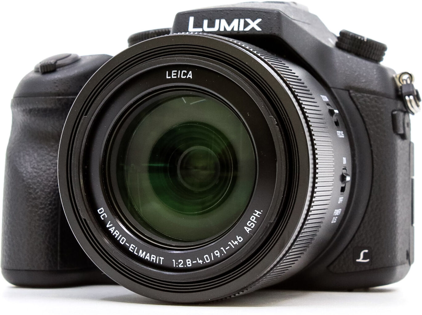 Panasonic Lumix DMC-FZ1000 (Condition: Excellent)