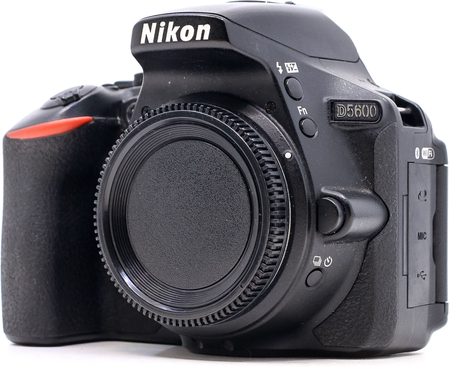 Nikon D5600 (Condition: Like New)