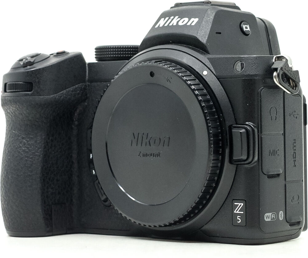 Nikon Z5 (Condition: Like New)