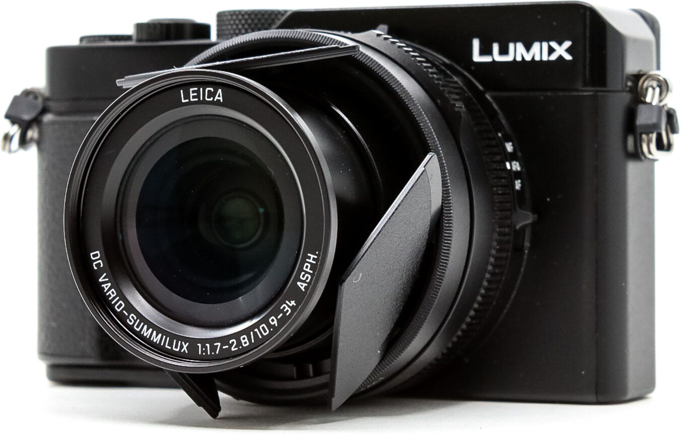 Panasonic Lumix DC-LX100 II (Condition: Like New)