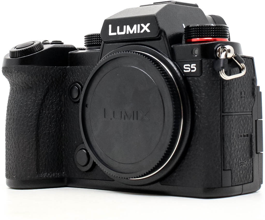 Panasonic Lumix DC-S5 (Condition: Like New)