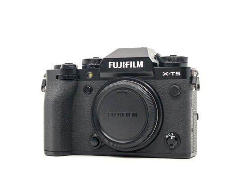 Fujifilm X-T5 (Condition: Like New)