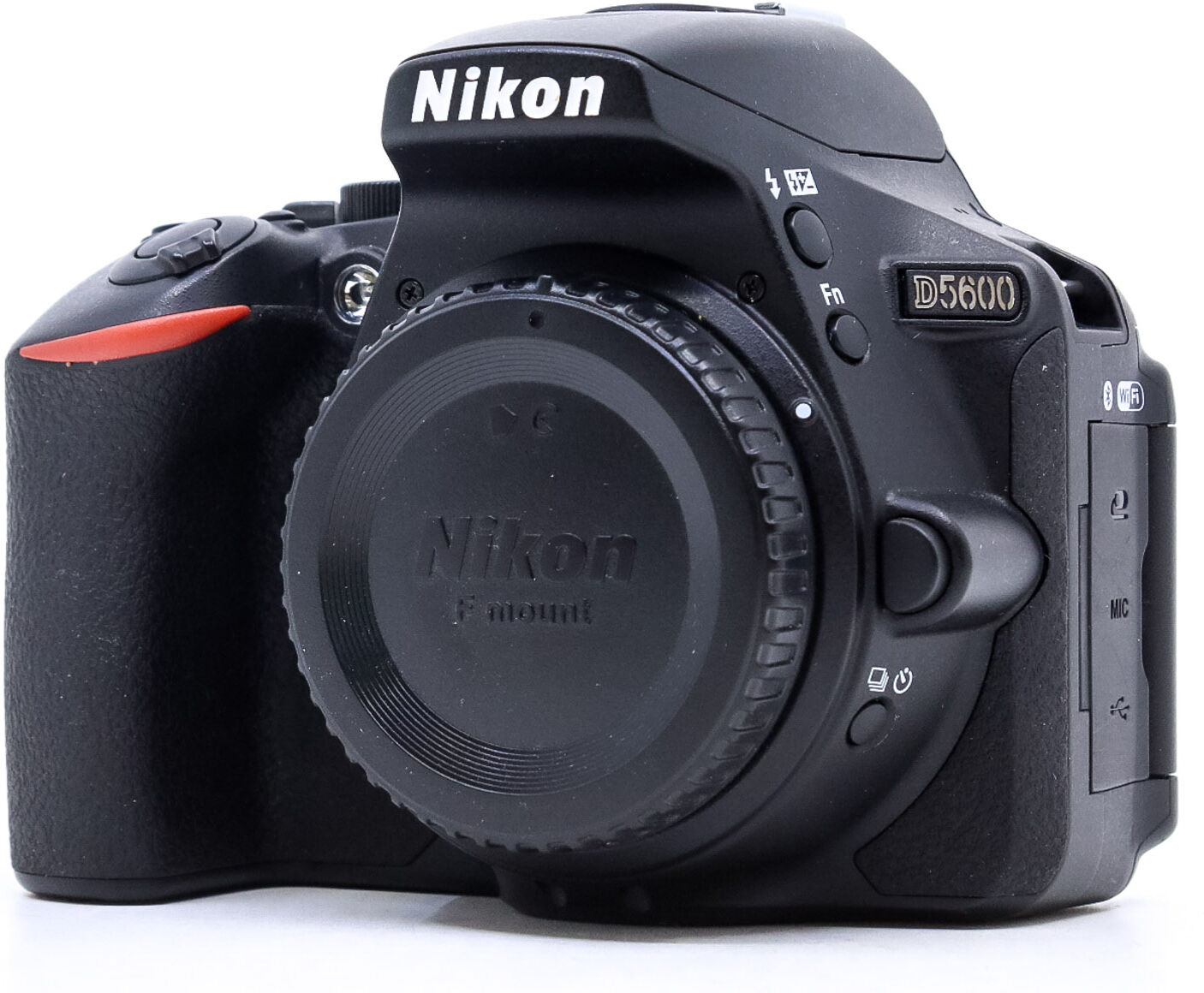 Nikon D5600 (Condition: Like New)