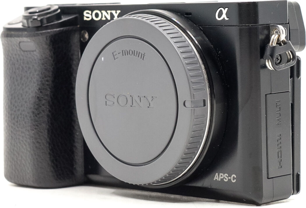 Sony Alpha A6000 (Condition: Excellent)