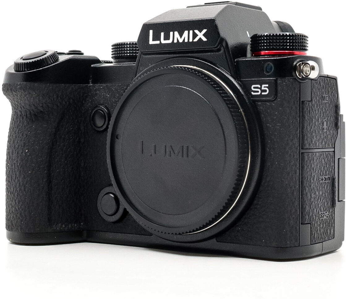 Panasonic Lumix DC-S5 (Condition: Excellent)