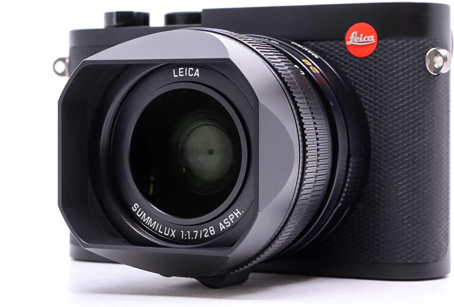 Leica Q2 (Condition: Excellent)