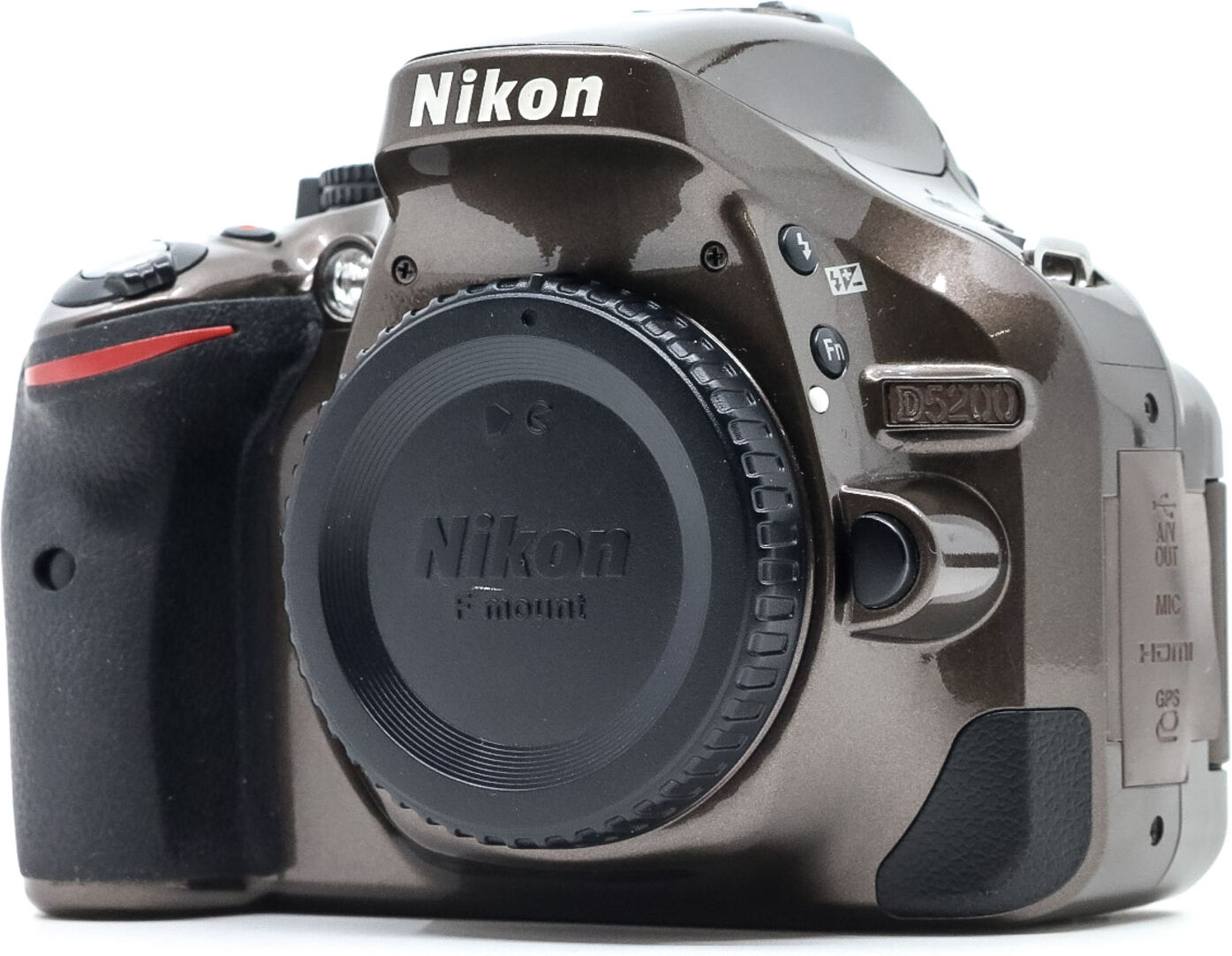 Nikon D5200 (Condition: Excellent)