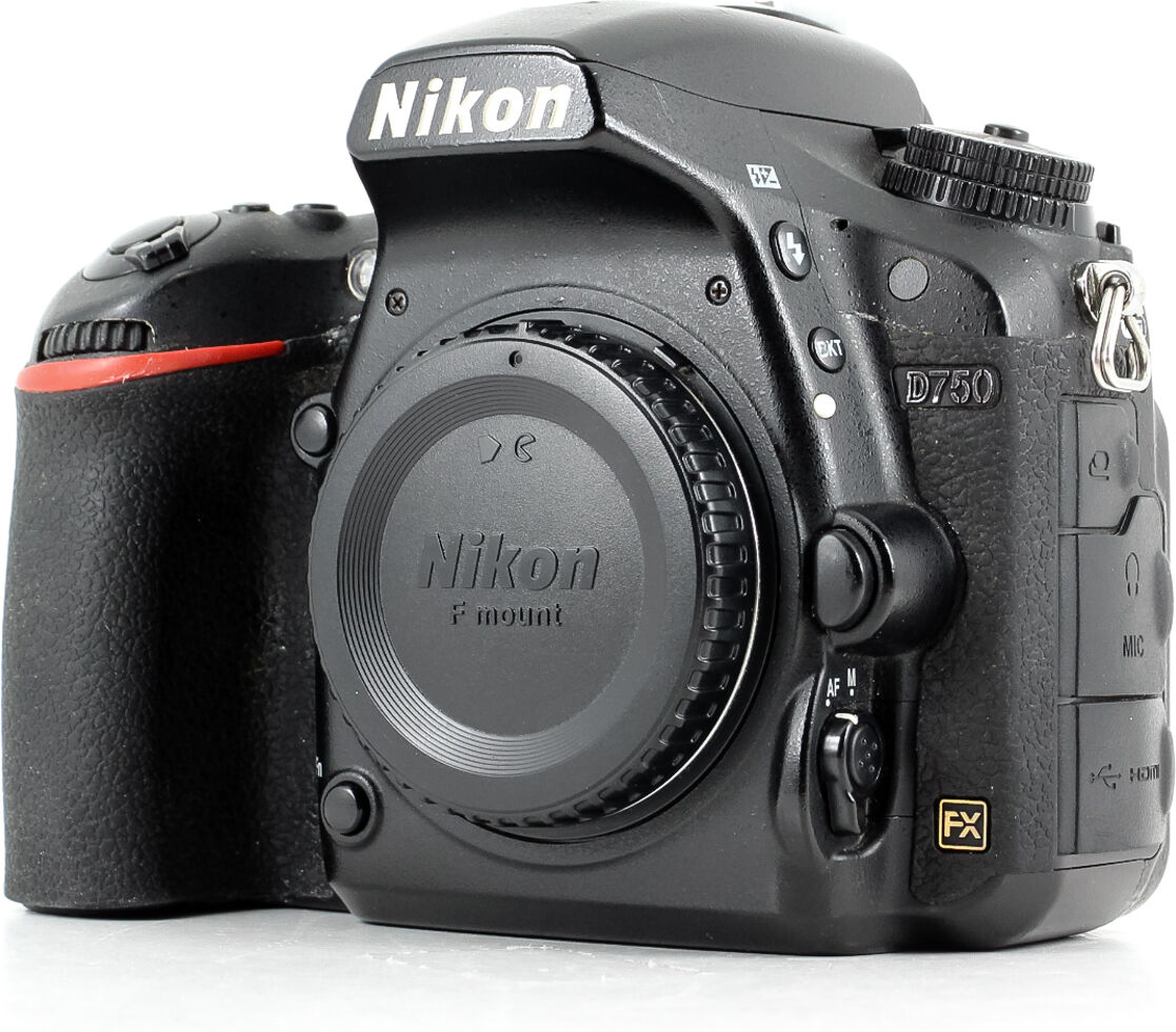 Nikon D750 (Condition: Good)