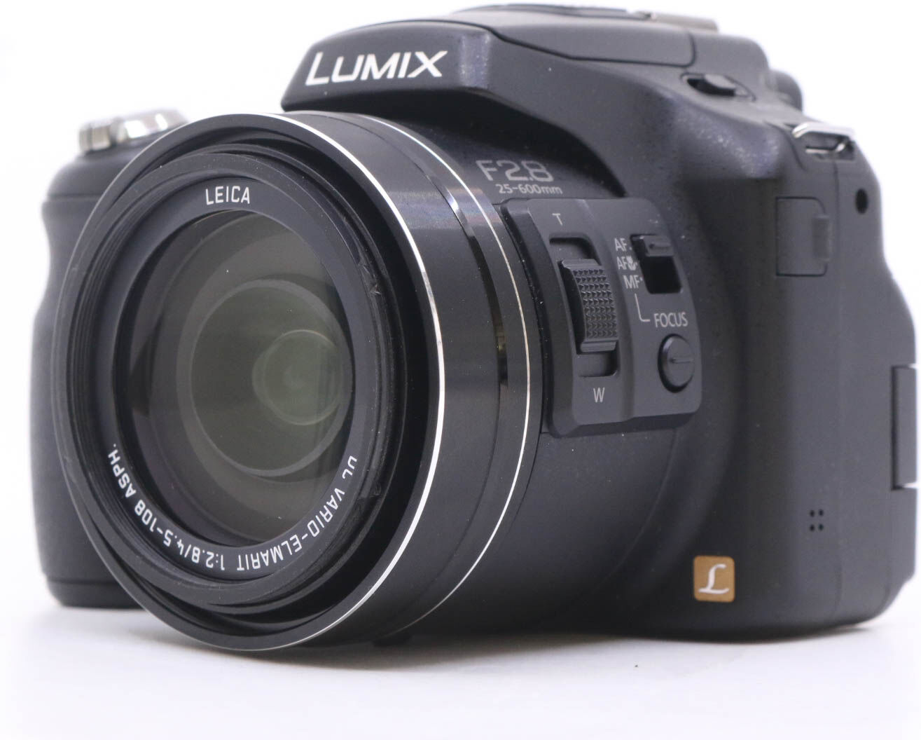 Panasonic Lumix DMC-FZ200 (Condition: Like New)