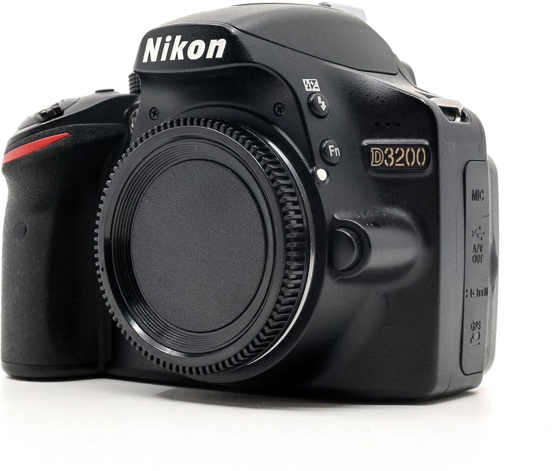 Nikon D3200 (Condition: Good)