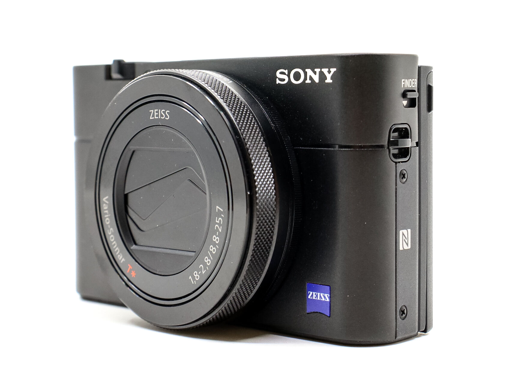 Sony Cyber-shot RX100 Mark V (Condition: Like New)