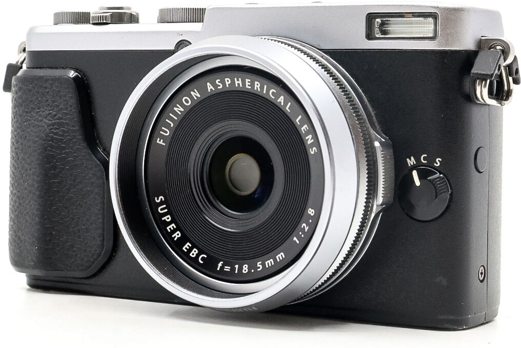 Fujifilm X70 (Condition: Good)