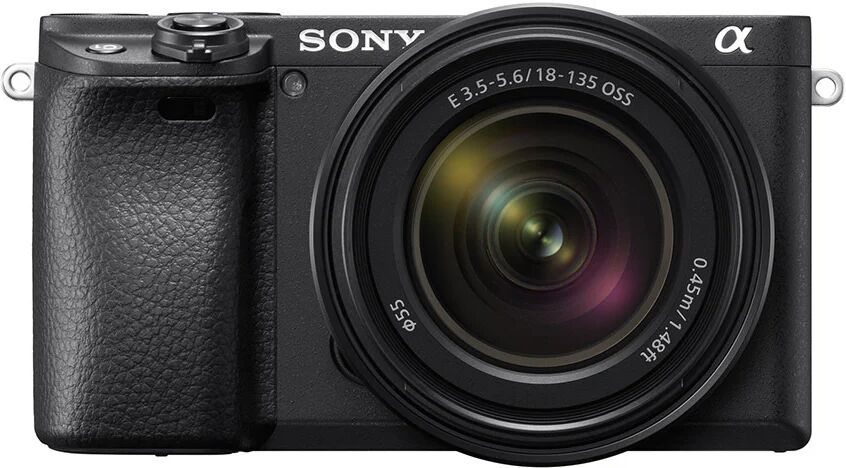 Sony α Alpha 6400 con obiettivo 16-50mm, mirrorless APS-C con Real-Time Eye AF