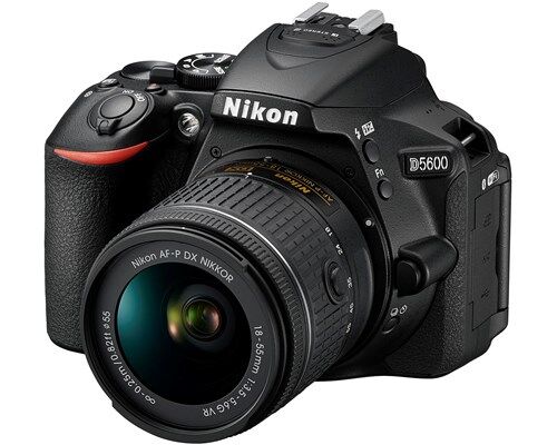 Nikon D5600 + Af-p Dx 18-55/3,5-5,6 G Vr