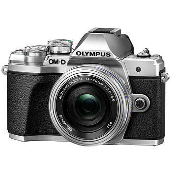 Olympus E-M10 Mark III kamerahus silver + M.Zuiko Digital 14-42/3,5-5,6 EZ + M Zuiko Digital 45/1,8 Silver