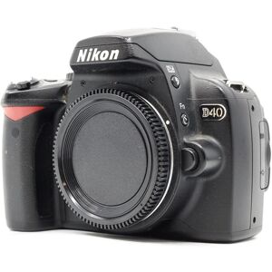 Used Nikon D40