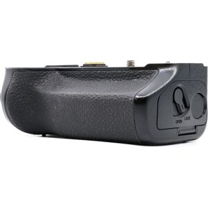 Used Panasonic DMW-BGG9 Battery Grip