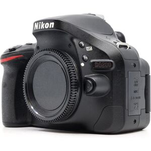 Used Nikon D5200