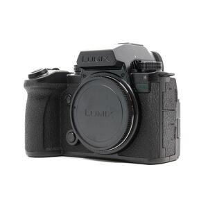 Used Panasonic Lumix S5 IIX