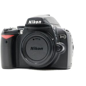 Used Nikon D40