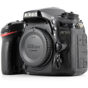 Used Nikon D7100