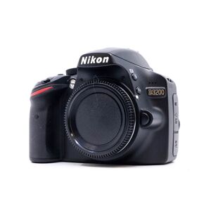 Used Nikon D3200