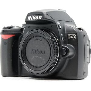 Used Nikon D40