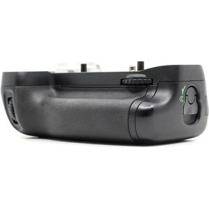 Used Nikon MB-D15 Battery Grip