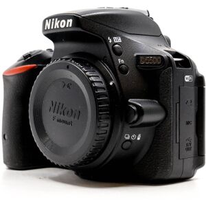 Used Nikon D5500