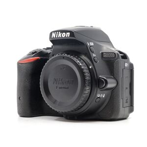 Used Nikon D5500