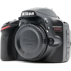 Used Nikon D3200