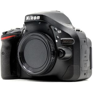 Used Nikon D5200