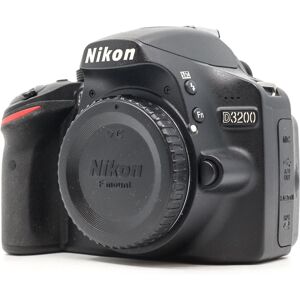 Used Nikon D3200