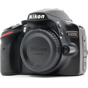 Used Nikon D3200