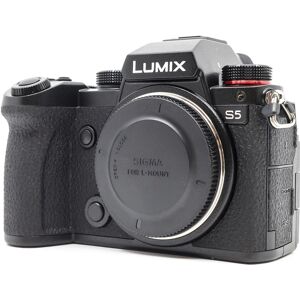 Used Panasonic Lumix DC-S5