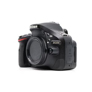 Used Nikon D5200