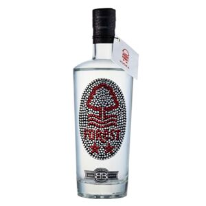 Nottingham Forest Gifts for Men & Women, Official Nottingham Forest FC Crystal Edition Birthday Vodka for Reds Football Fans, Premium Alcohol by Bohemian Brands -150 cl