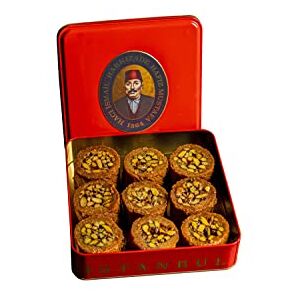 HAFIZ MUSTAFA 1864 ISTANBUL Baklava Pastry Box Baked Baklava Dessert Snacks Made from Fresh Phyllo Dough Sheets, Pistachio, Hazelnut, Walnut Turkish Sweets Tray Gift Ideas for Birthday, Christmas - Publicité